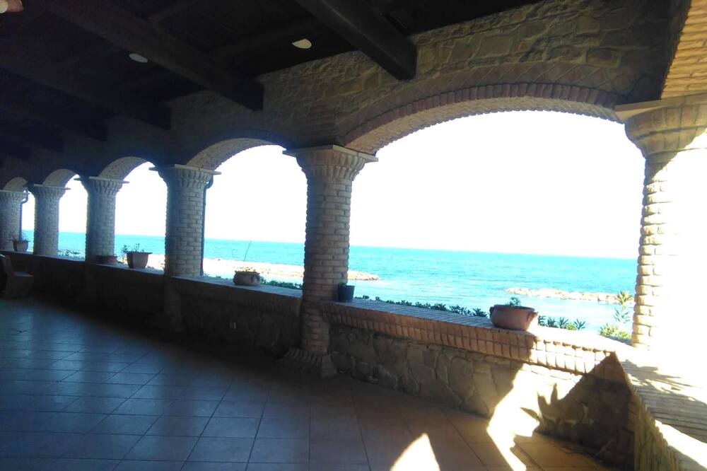 Photo of Patio Balcony in Torre Melissa