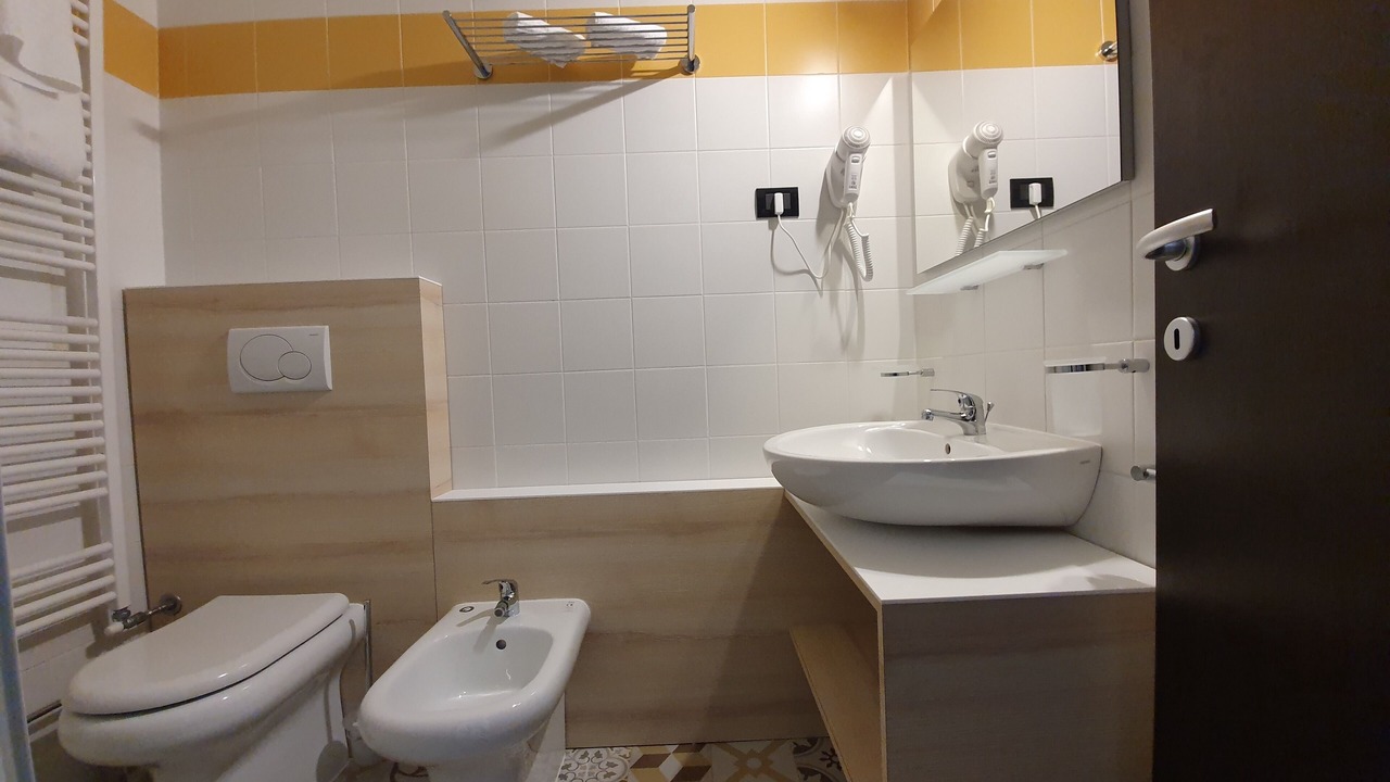 Photo of Bathroom in Mercallo