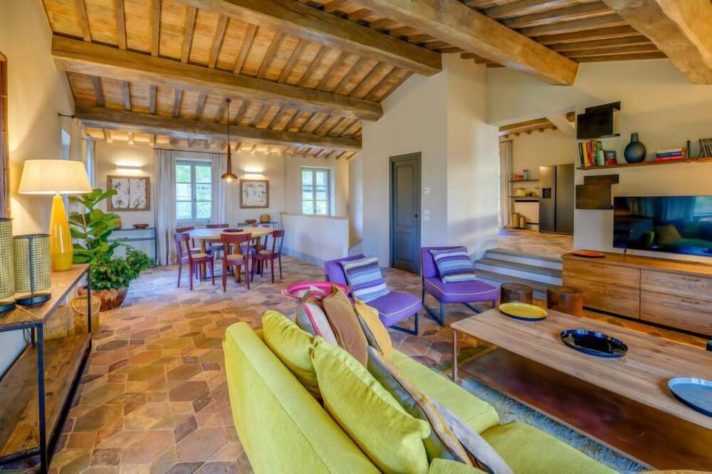 Photo of Livingroom in Torricella