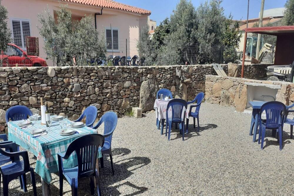 Photo of Patio Balcony in Budoni