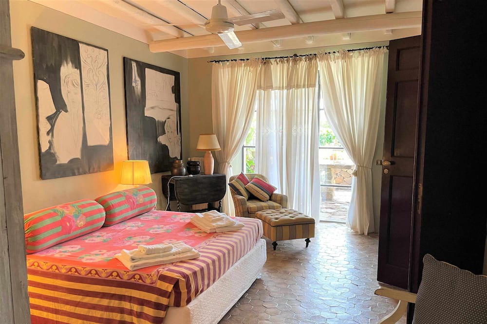 Photo of Bedroom in Pollara