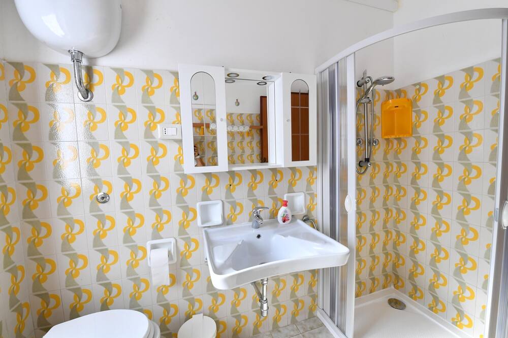 Photo of Bathroom in S'Archittu