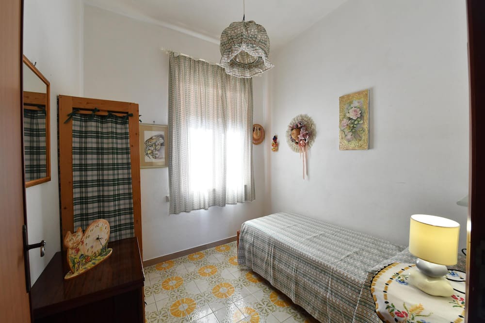 Photo of Bedroom in S'Archittu