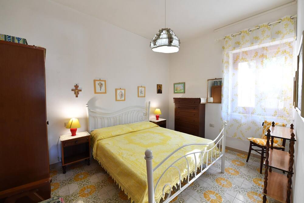 Photo of Bedroom in S'Archittu