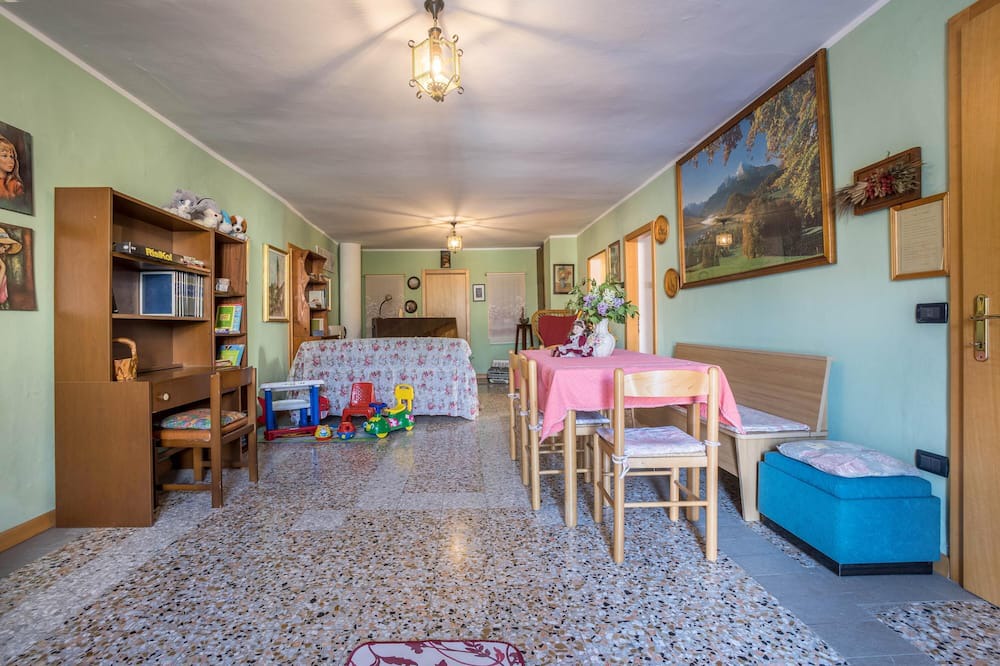 Photo of Livingroom in Fiave