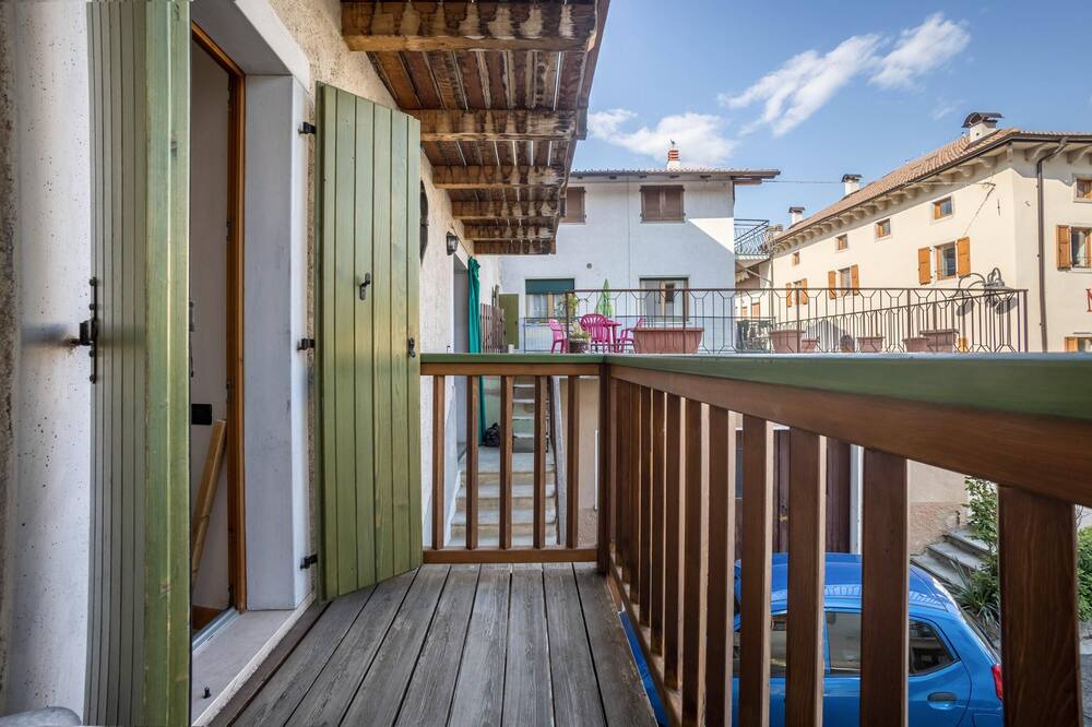 Photo of Patio Balcony in Fiave