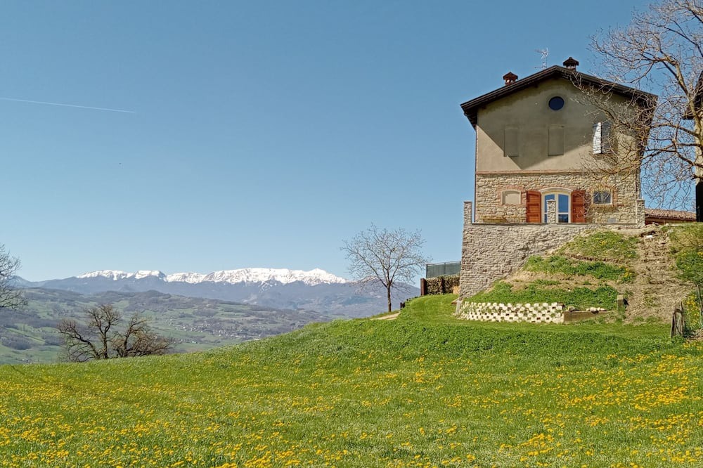 Photo of Others in Carpineti