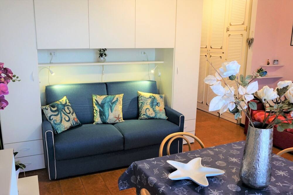 Photo of Livingroom in Aprilia Marittima