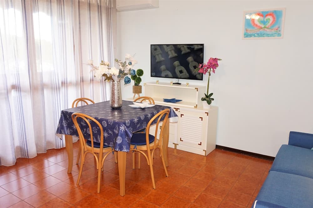 Photo of Livingroom in Aprilia Marittima
