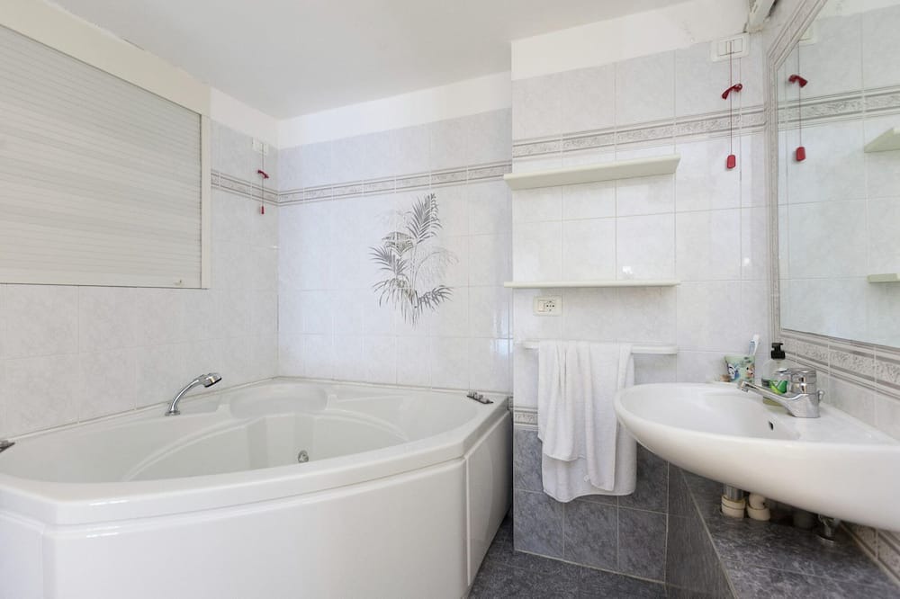 Photo of Bathroom in Valbrona