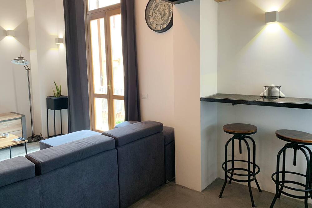 Photo of Livingroom in Marina District