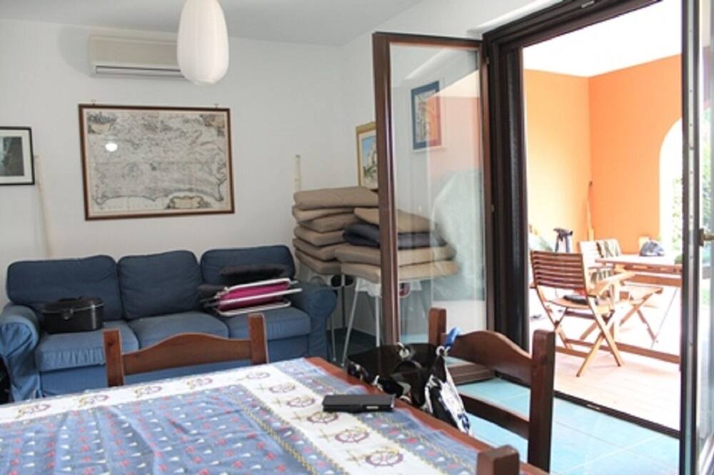 Photo of Livingroom in Policoro