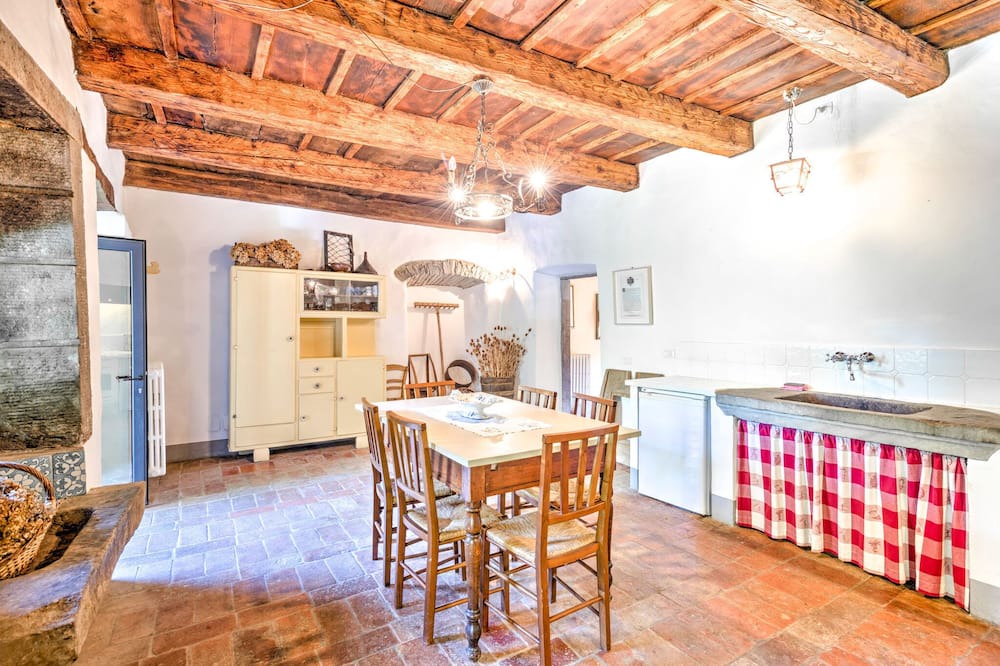 Photo of Livingroom in San Godenzo