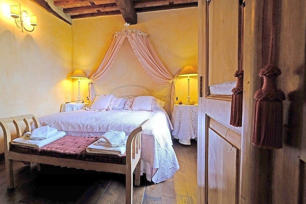 Photo of Bedroom in Pieve Fosciana