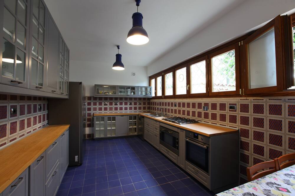 Photo of Kitchen in Fregenae