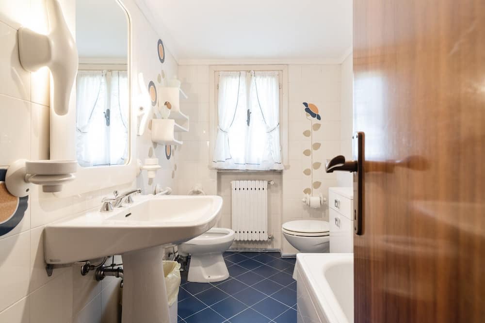 Photo of Bathroom in Teolo