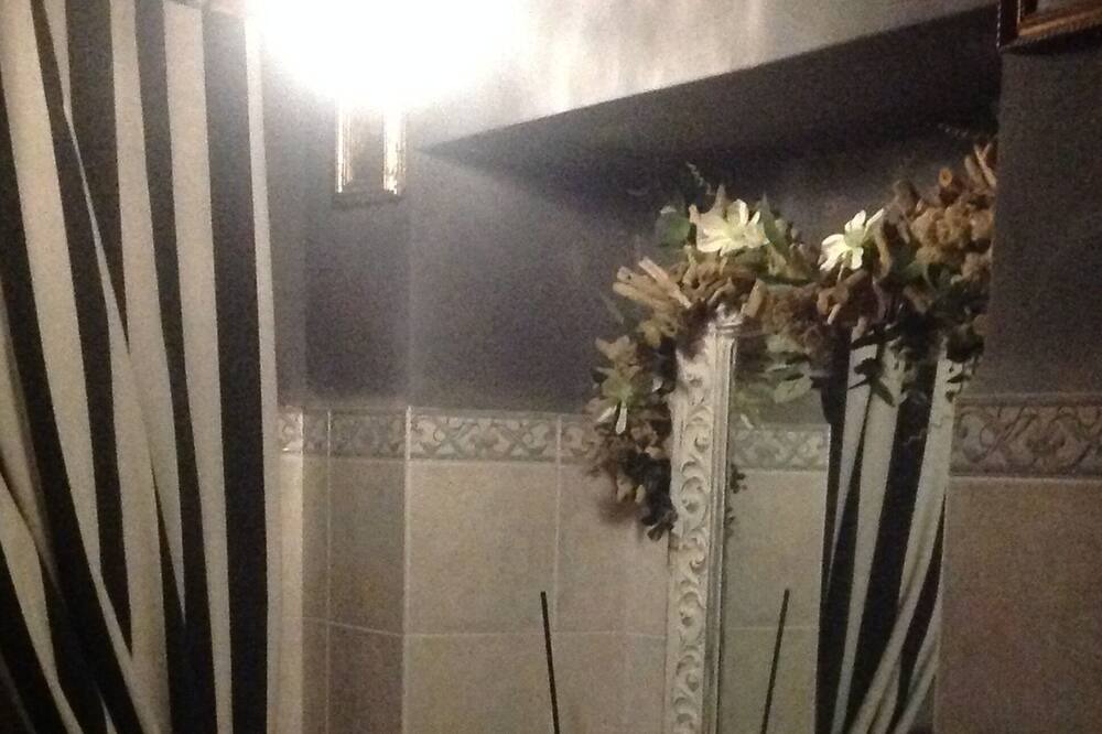 Photo of Bathroom in Servigliano
