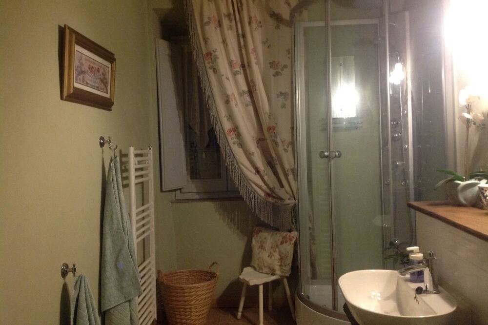 Photo of Bathroom in Servigliano
