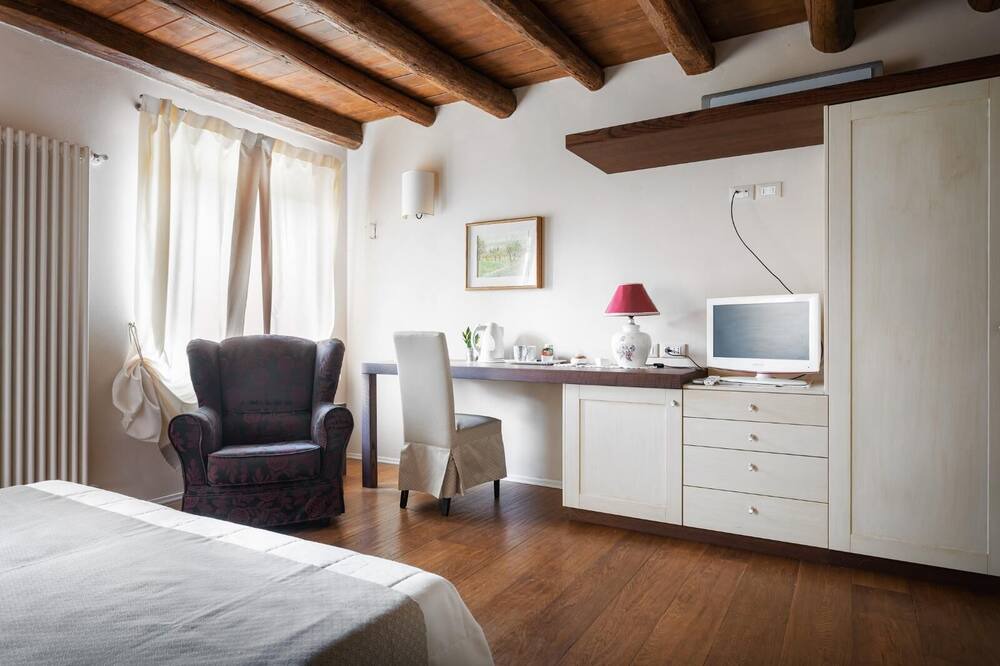 Photo of Bedroom in Soave