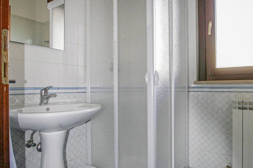 Photo of Bathroom in Villa Rosa