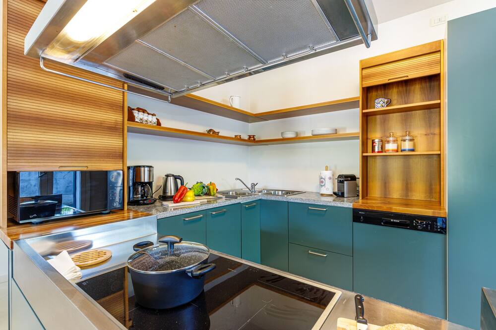 Photo of Kitchen in Comabbio