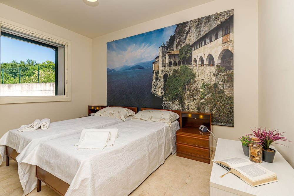 Photo of Bedroom in Comabbio