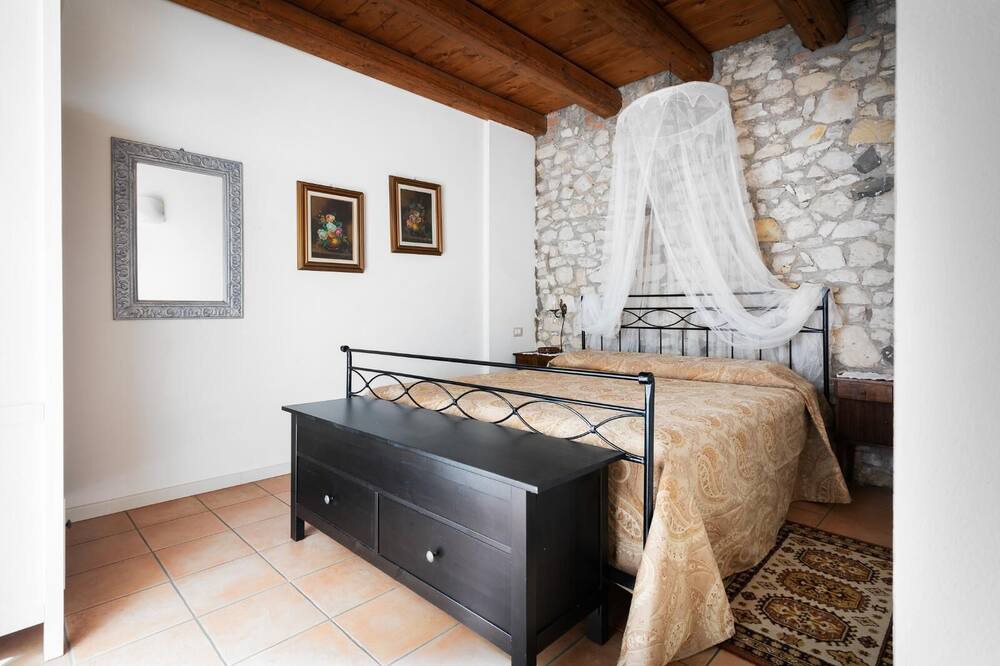 Photo of Bedroom in Soave