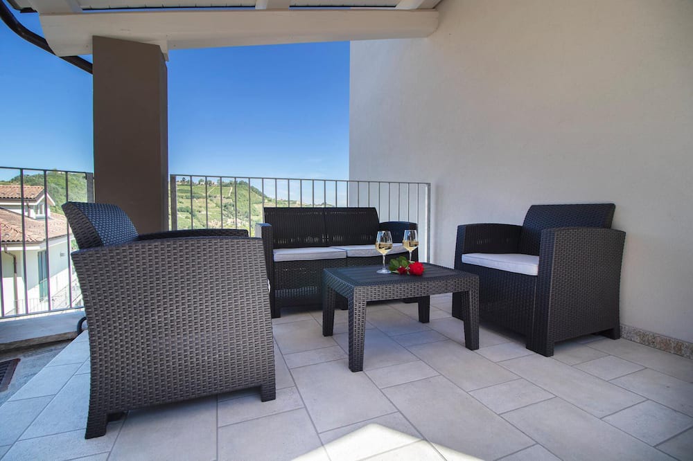 Photo of Patio Balcony in Santo Stefano Belbo