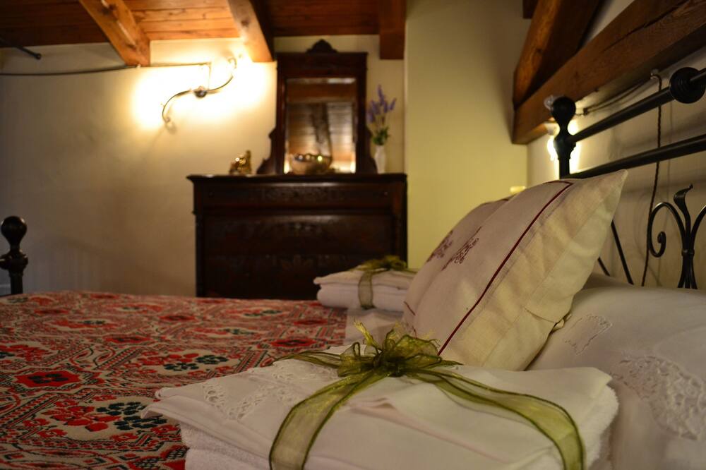 Photo of Bedroom in Barisciano