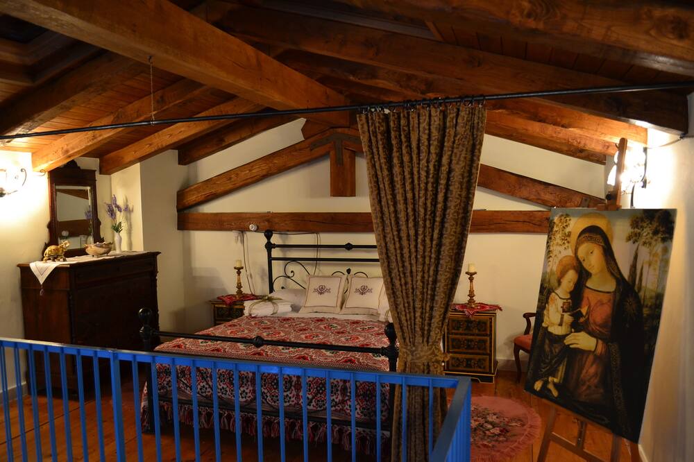 Photo of Bedroom in Barisciano