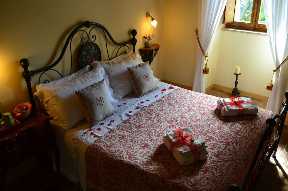 Photo of Bedroom in Barisciano