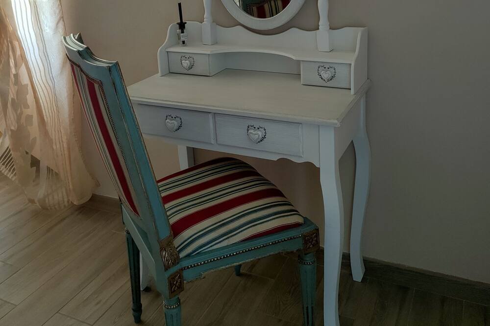 Photo of Bedroom in Santo Stefano Belbo