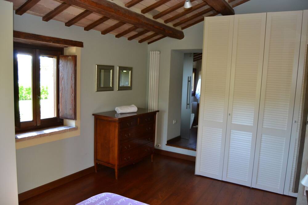 Photo of Bedroom in Pergola