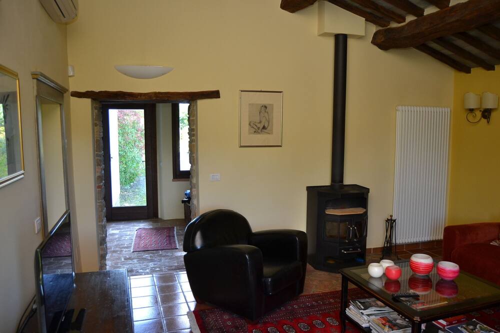 Photo of Livingroom in Pergola