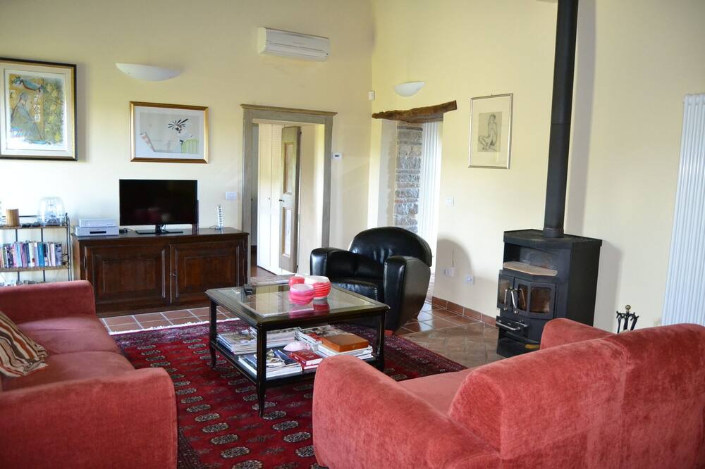 Photo of Livingroom in Pergola