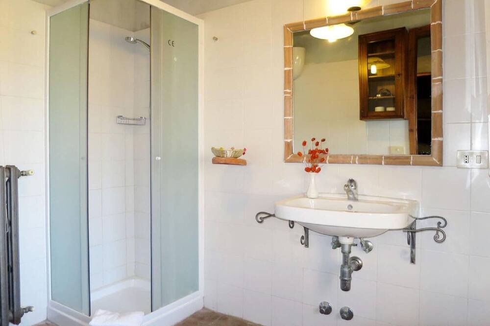 Photo of Bathroom in Orvieto