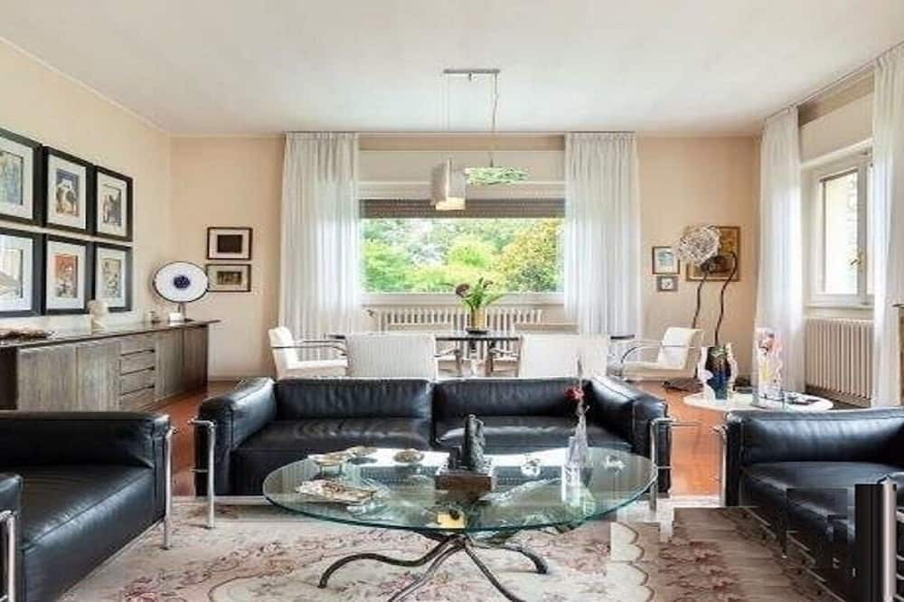 Photo of Livingroom in Montorfano