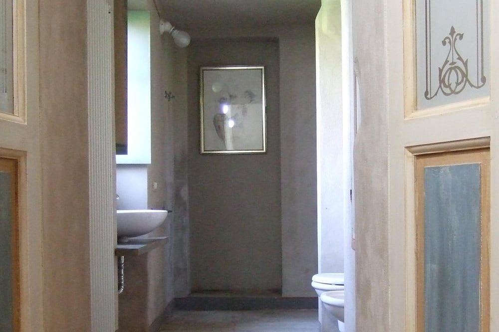 Photo of Bathroom in Vaprio d'Agogna