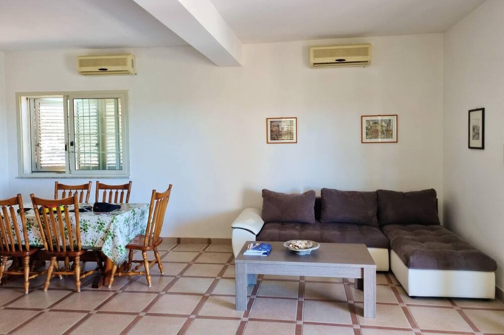 Photo of Livingroom in Caccamo