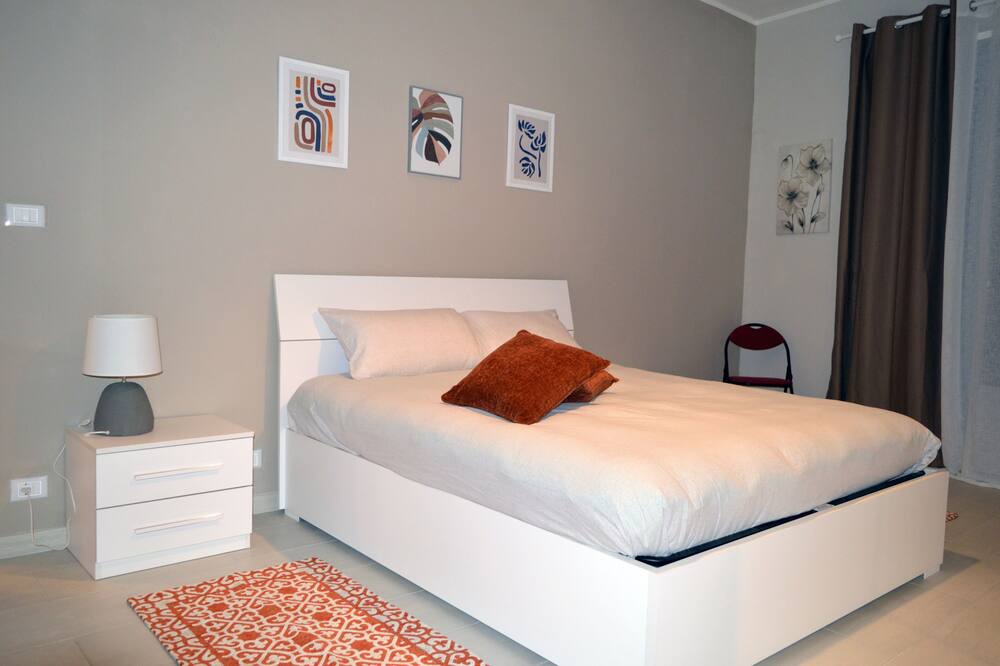 Photo of Bedroom in Acqui Terme