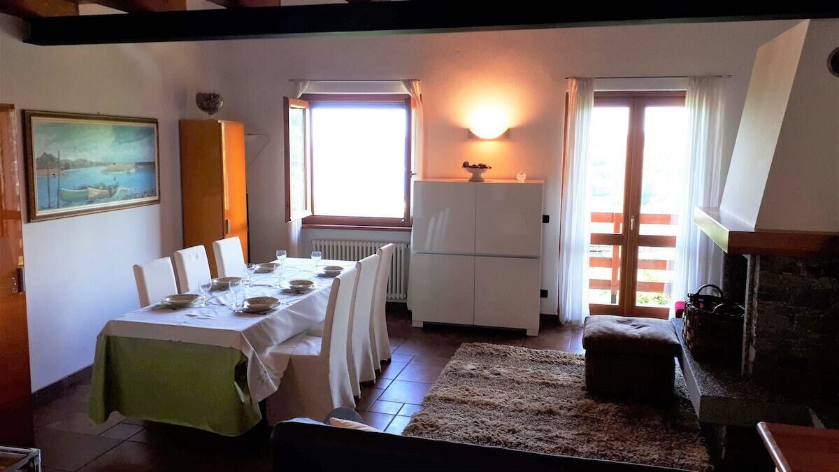 Photo of Livingroom in Nebbiuno