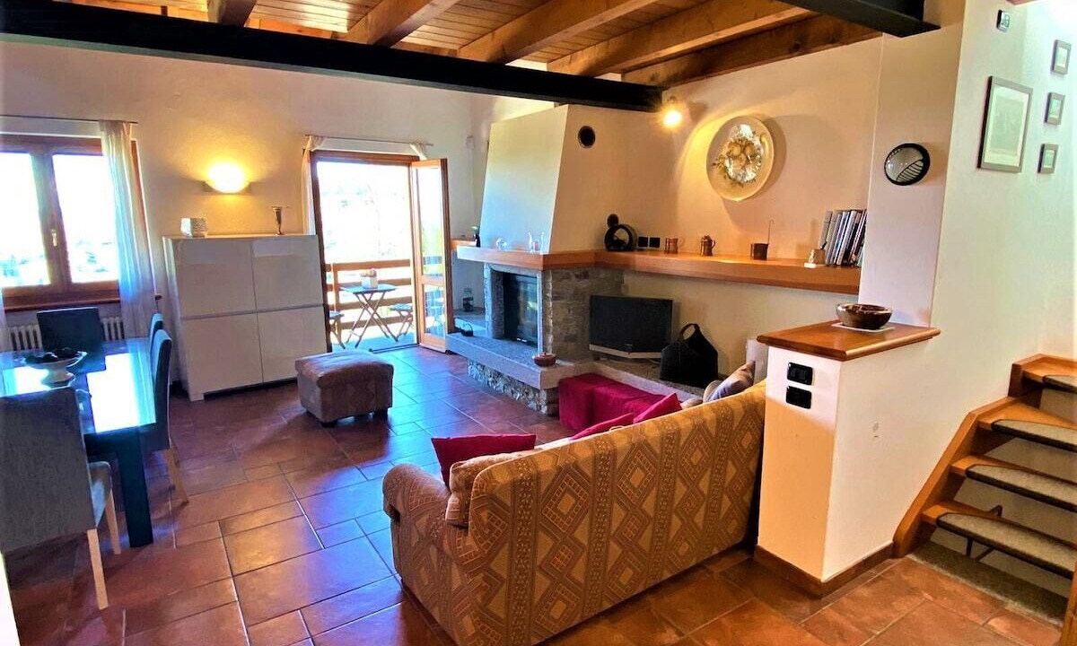 Photo of Livingroom in Nebbiuno