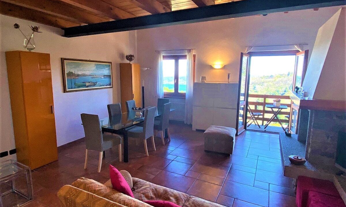 Photo of Livingroom in Nebbiuno