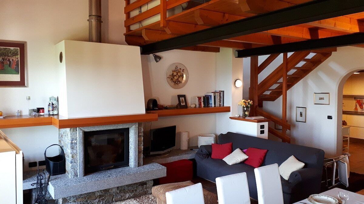 Photo of Livingroom in Nebbiuno