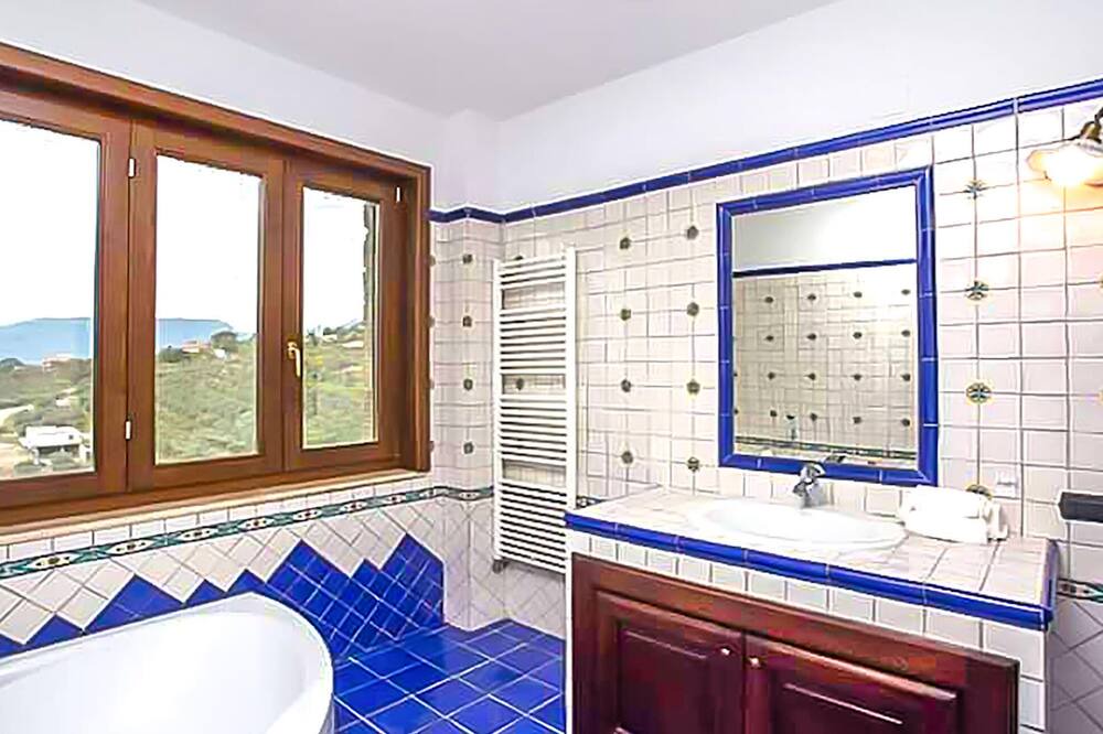 Photo of Bathroom in Serre