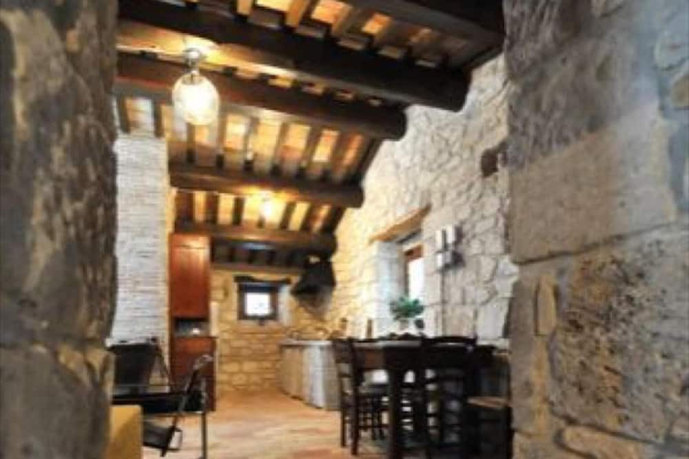 Photo of Livingroom in Abbateggio