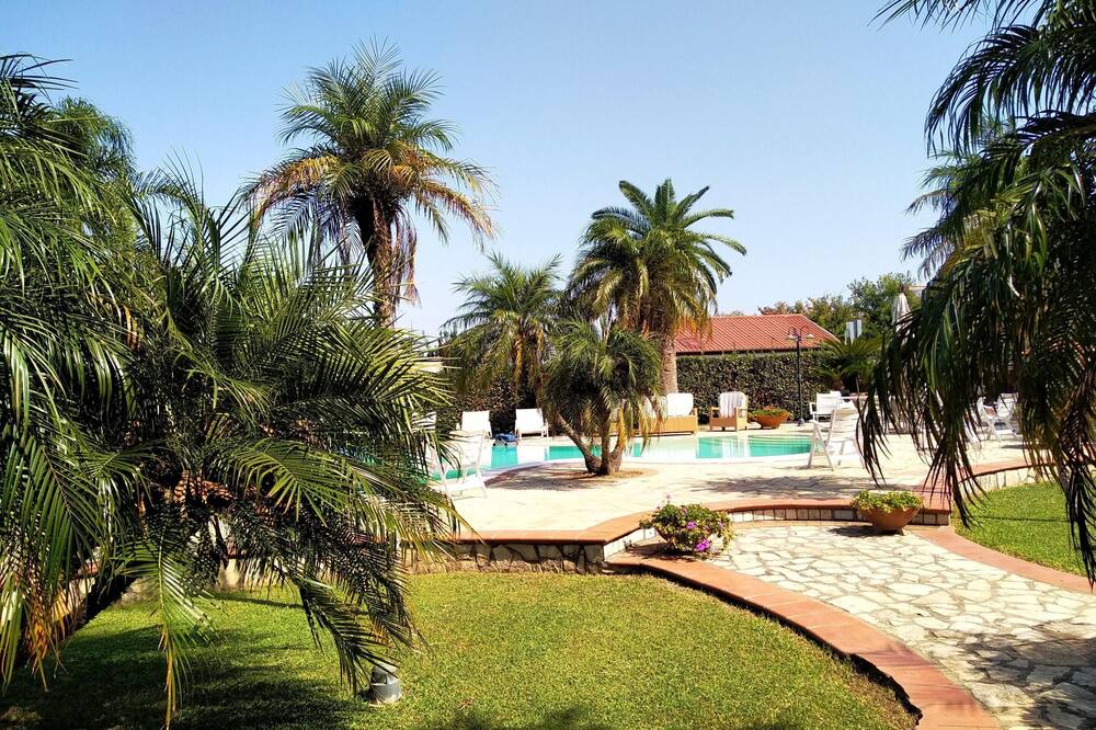 Photo of Outdoor in Eboli