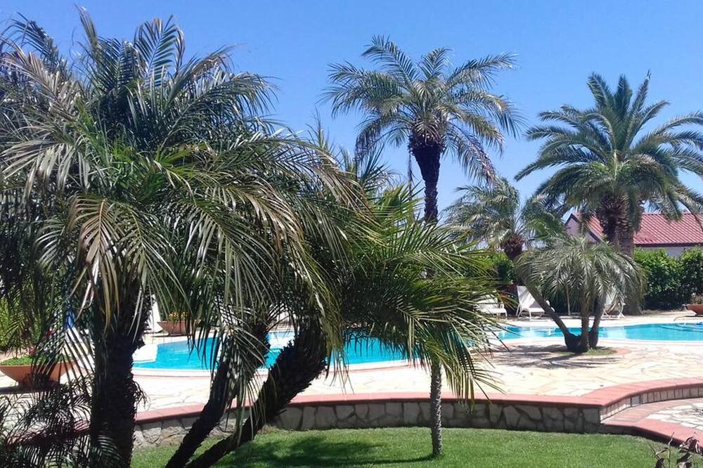 Photo of Outdoor in Eboli