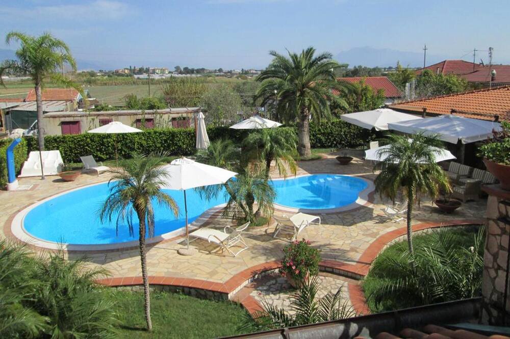 Photo of Outdoor in Eboli