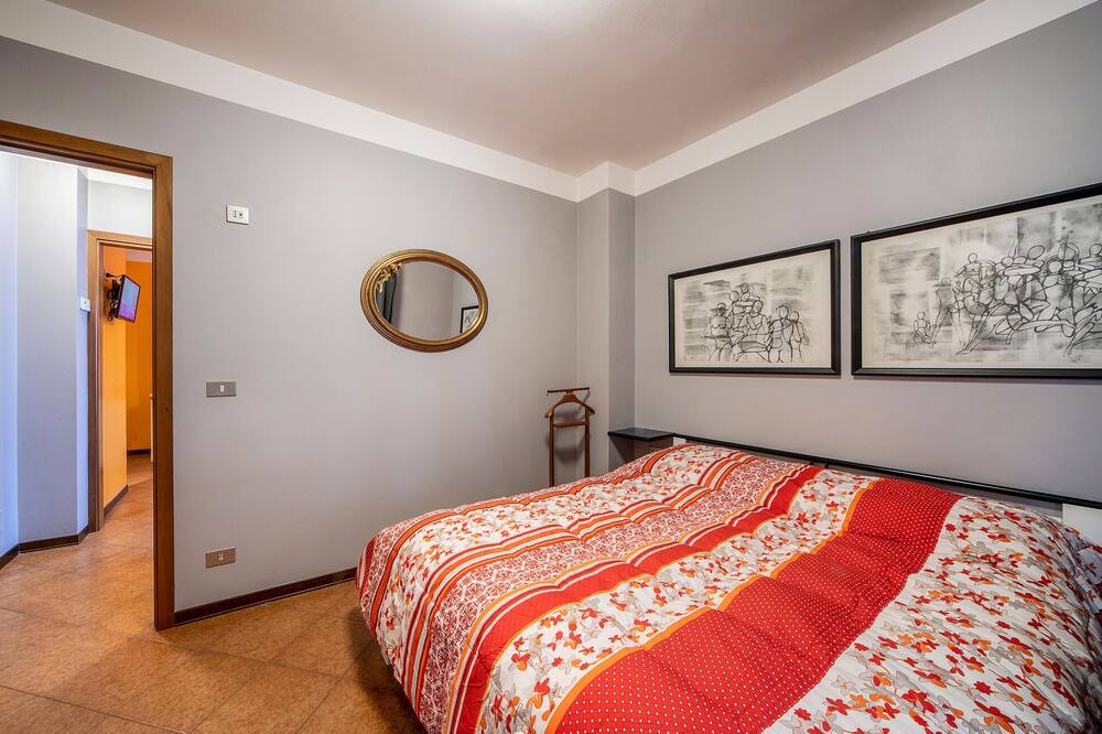Photo of Bedroom in Grottammare